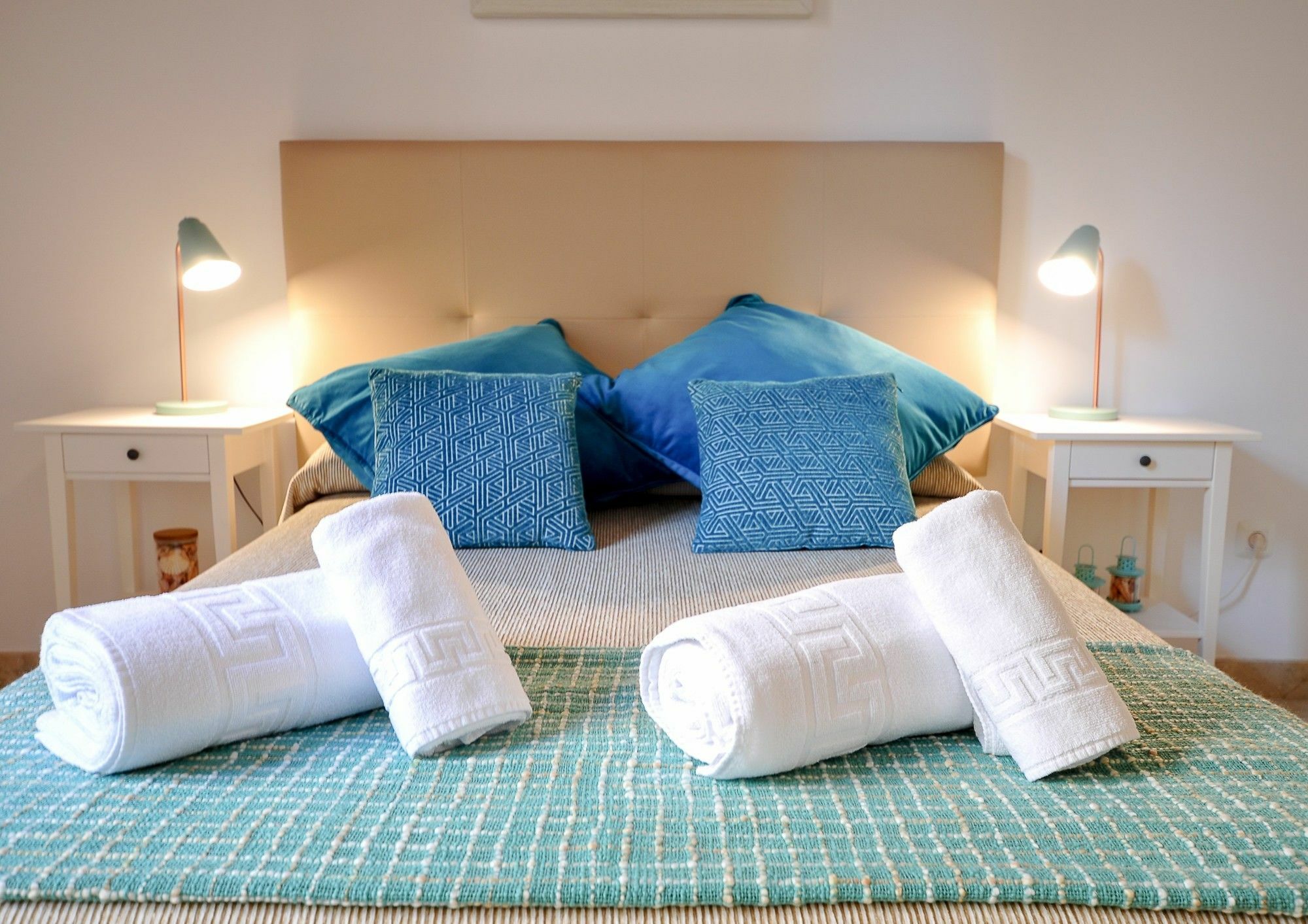 Renthas Vid Loft Apartment มาลากา ภายนอก รูปภาพ